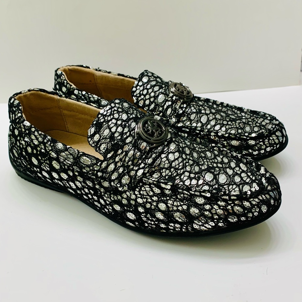 Stacy Adams Men’s Cyrano Slip-On  Loafer in Black & Silver, Size 7.5 M